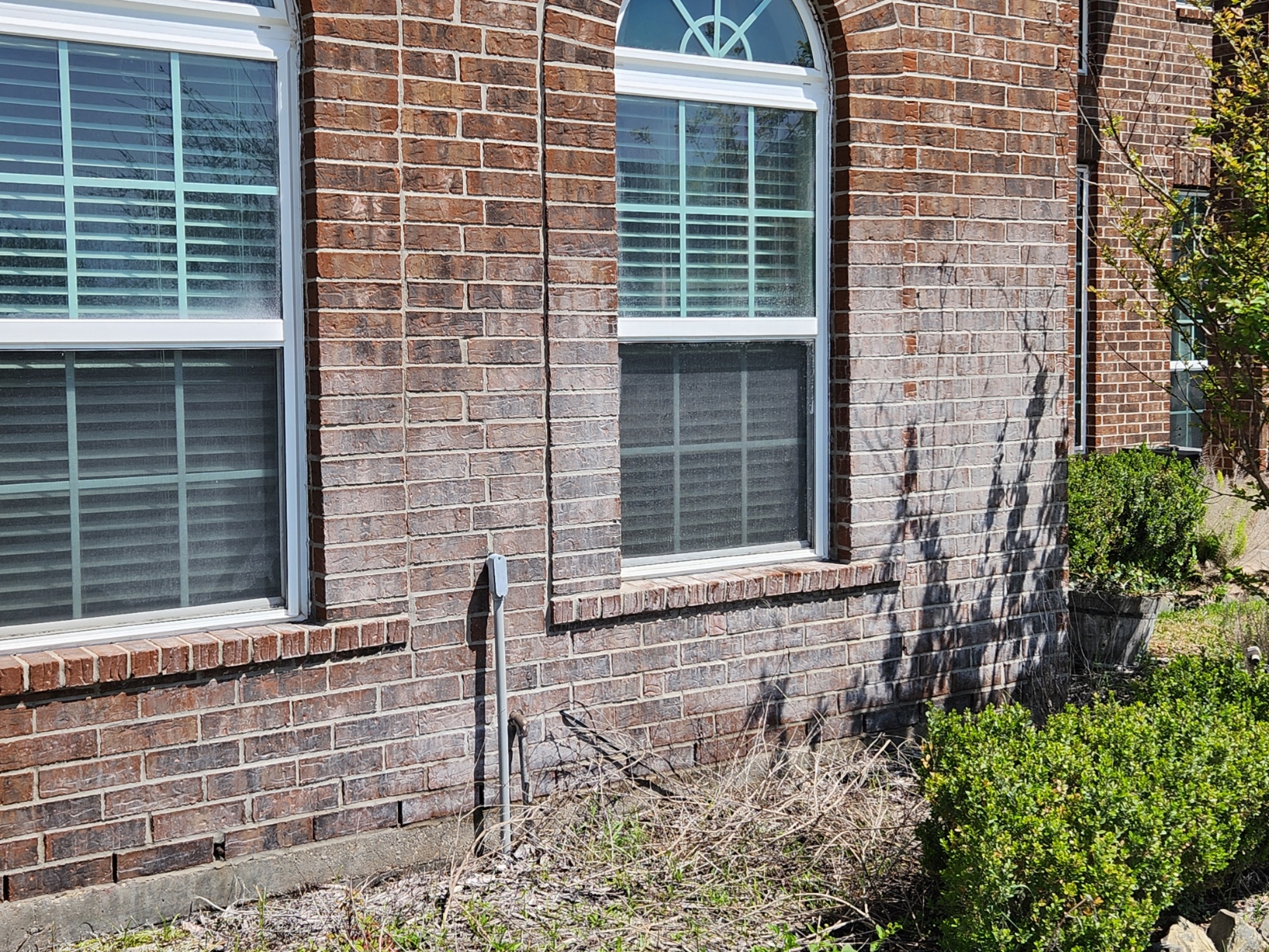 Affordable Efflorescence Removal in Rosenberg Texas